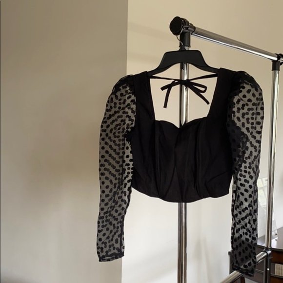 TOPSHOP BLACK PUFFY POLKA DOT SLEEVE TOP - Picture 5 of 7